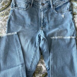 Loft New size 8 Curvy Skinny Crop Light Blue Distressed Jeans